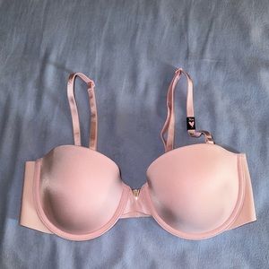Victoria Secret Lightly Lined Bra 36B